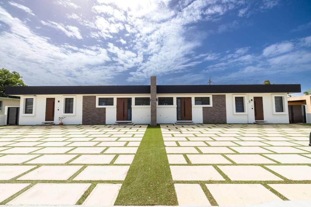 אגואדילה Ramey Cir D, Near Airport, Beaches W/King Bed. מראה חיצוני תמונה